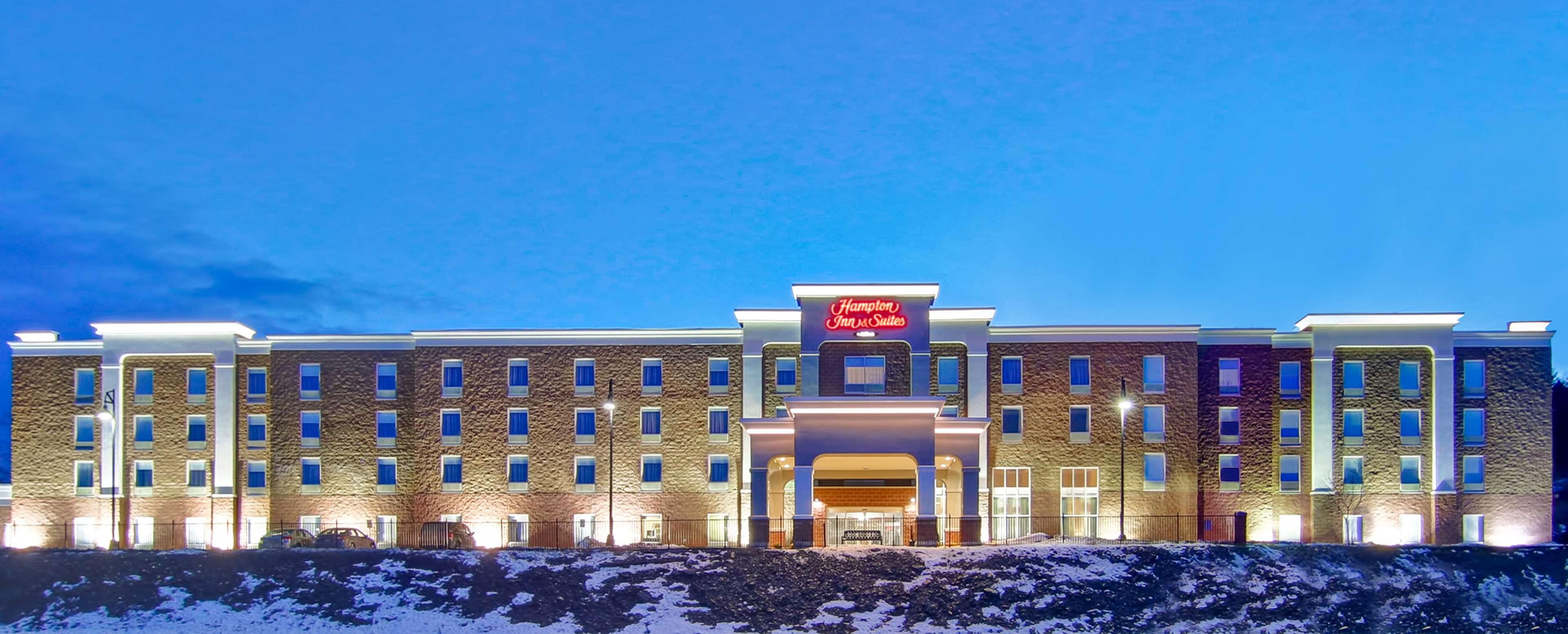 Hampton Inn & Suites Saint John Exterior photo