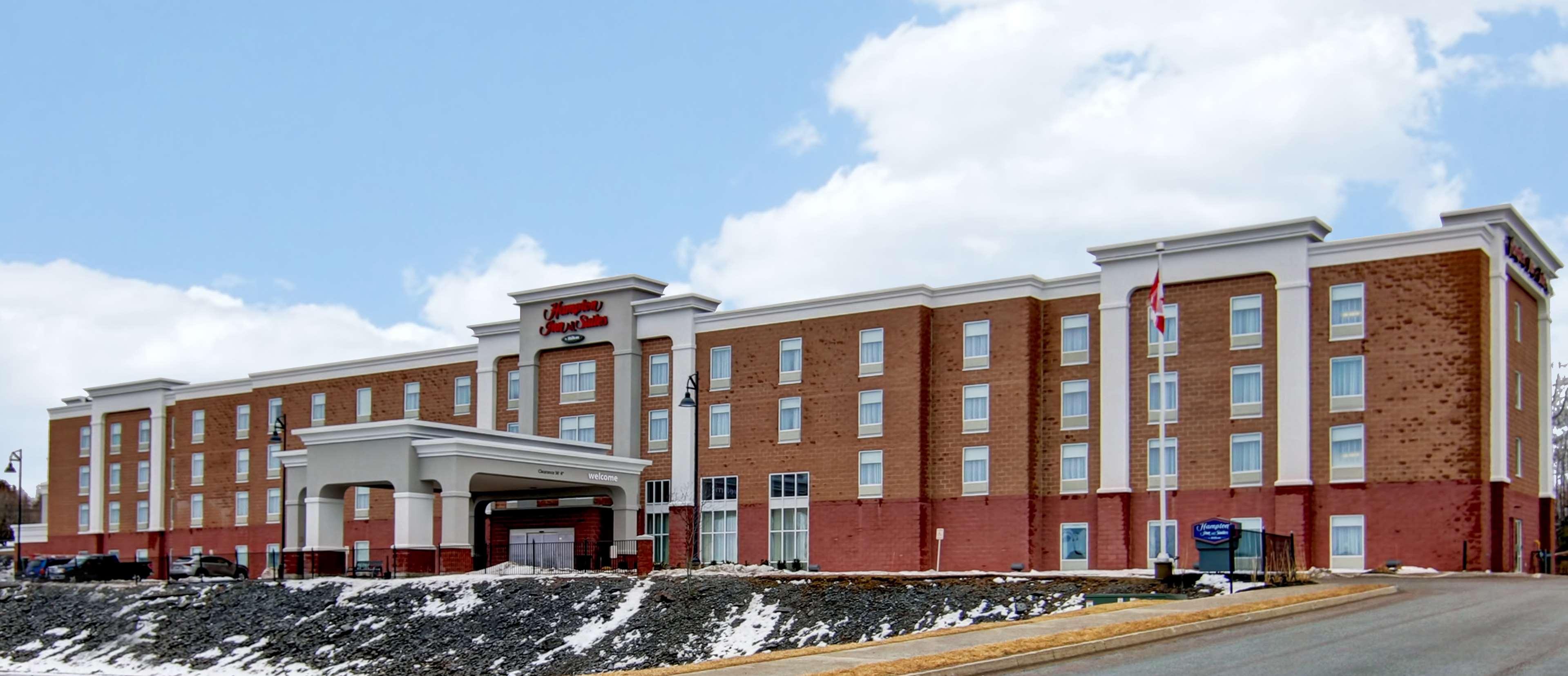 Hampton Inn & Suites Saint John Exterior photo