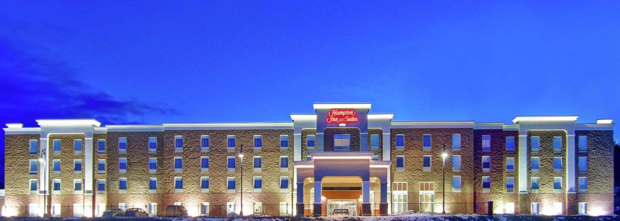 Hampton Inn & Suites Saint John Exterior photo